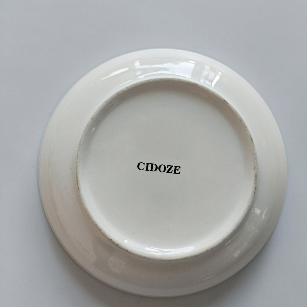 CIDOZE- plates, White with Black Edges Dinner Side Dishes Serving Plate, Dessert, Salad, Snacks Plate