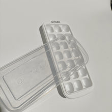 Load image into Gallery viewer, DCTIMES Ice cube trays,with Spill-Resistant Removable Lid,Ice cube trays.
